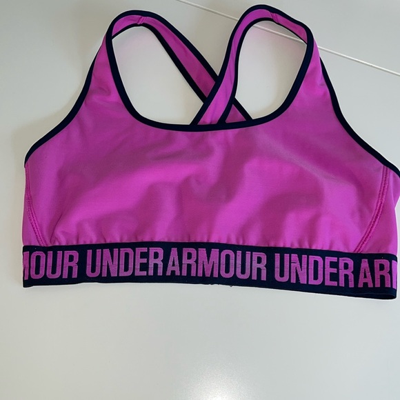Under Armour Other - Under Armour compression sports bra size large